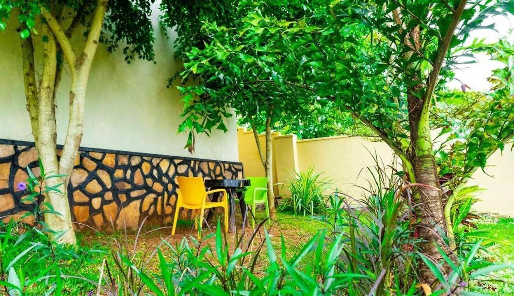 Airport Shoebill Hotel Entebbe Exteriér fotografie